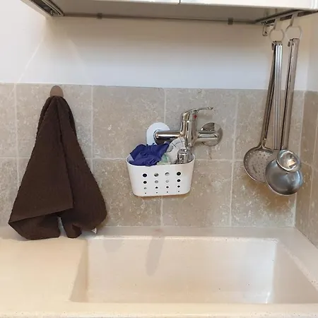 Trudy's * אוסטוני